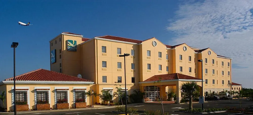 Four Points By Sheraton Santo Domingo La Caleta 4*,